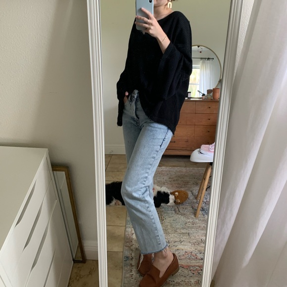 Free people | we the free black balloon sleeve distressed top 🥀 - Picture 3 of 15